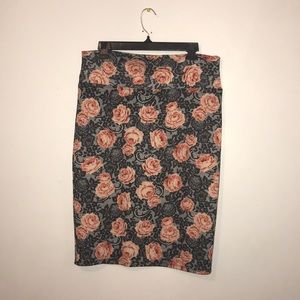 Floral/Lace pencil skirt